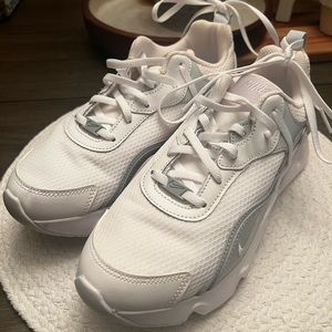 Nike RYZ 365 2 - Women's Size 8